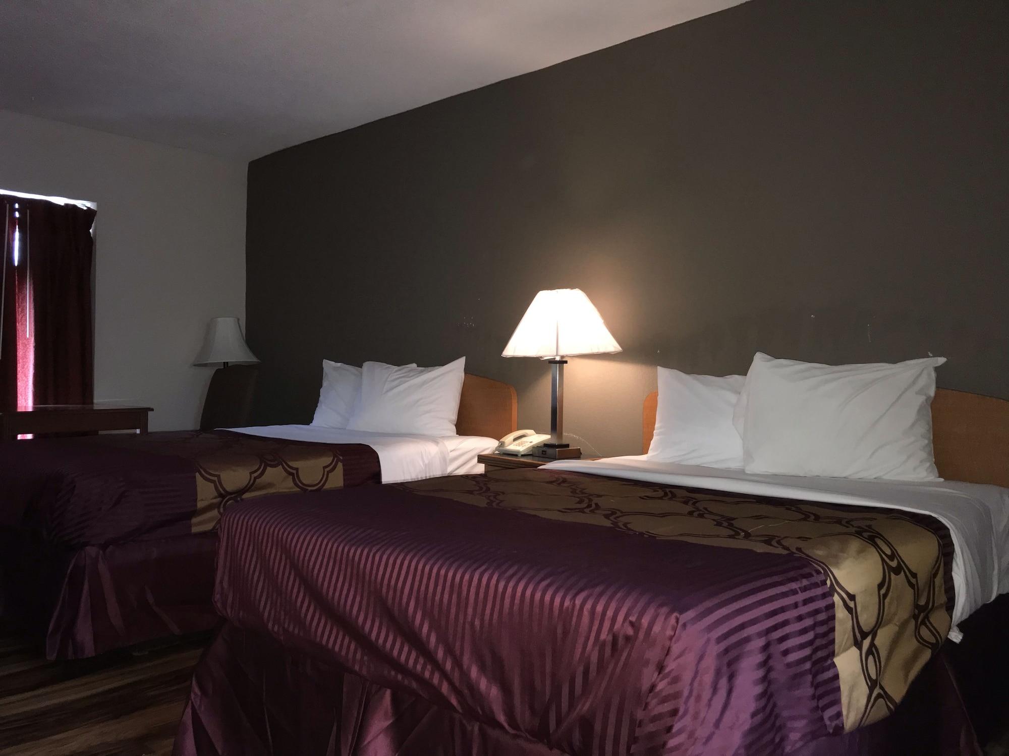 BEAR MOUNT INN & SUITES ::: PIGEON FORGE, ESTADOS UNIDOS ::: COMPARA